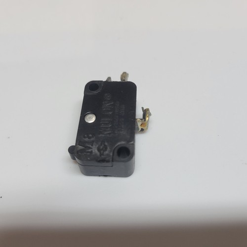 AKAI 4000DS Mikroschalter M8-3 - Bild 6 von 6