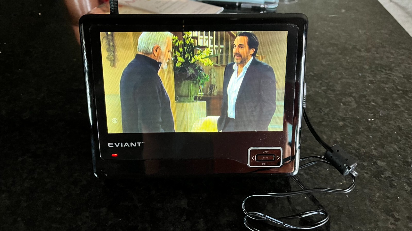 Eviant T7 7" Portable Digital LCD TV Black 714129888363 eBay
