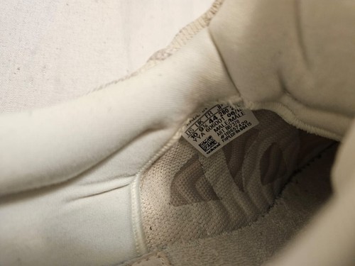 Size 10 - adidas A Kind Of Guise x UltraBoost AKOG - Picture 5 of 10