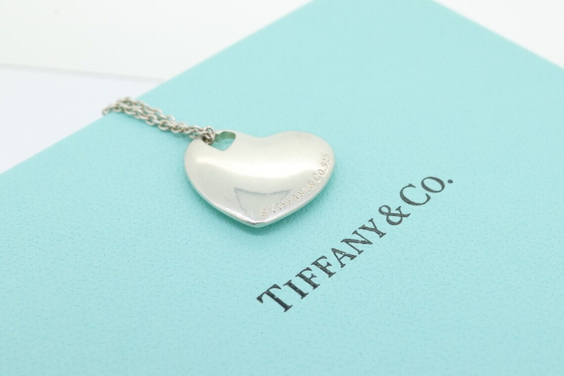 【激レア】Old Tiffany heart necklace Vintage TIFFANY & CO Sterling Silver Heart Tag Toggle