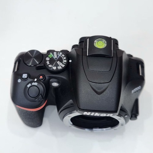 Nikon D3500 Digital Camera 24.2MP Vintage Body only Black,11-area AF, Guide Mode - Picture 13 of 13