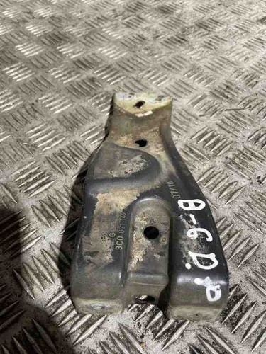 VW PASSAT B7 ALLTRACK 365 Kotflügelhalter vorne rechts 3C0821142 1.60 32460372