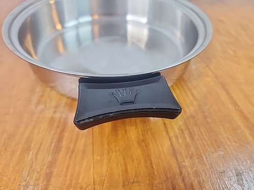 Cocina Queen Especial Aleación Acero Inoxidable 2 Piezas 8" Doble Manija Sartén con Tapa - Imagen 8 de 17