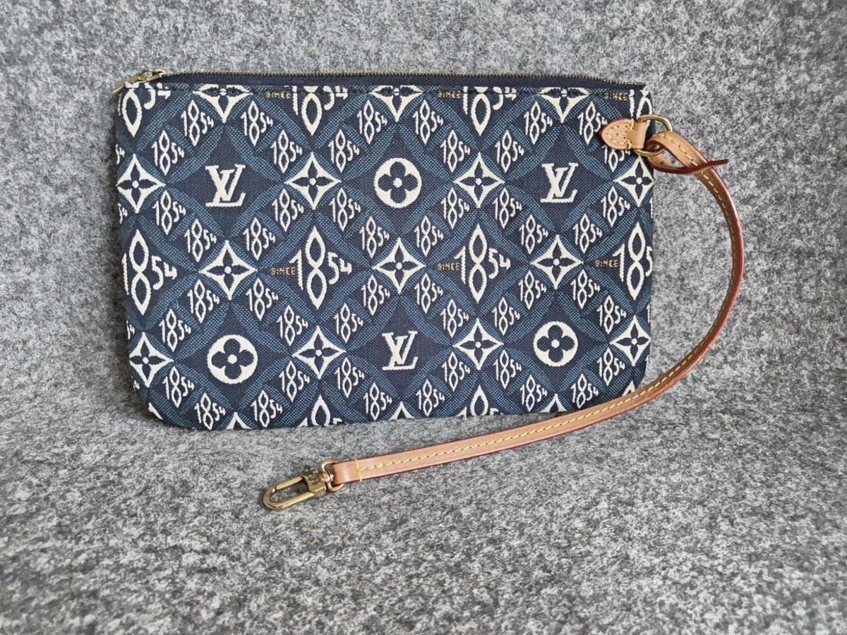 LOUIS VUITTON 幾何学模様 タンクトップ 美品 SALE‼️ 楽天市場】ヴィトン タンクトップの通販