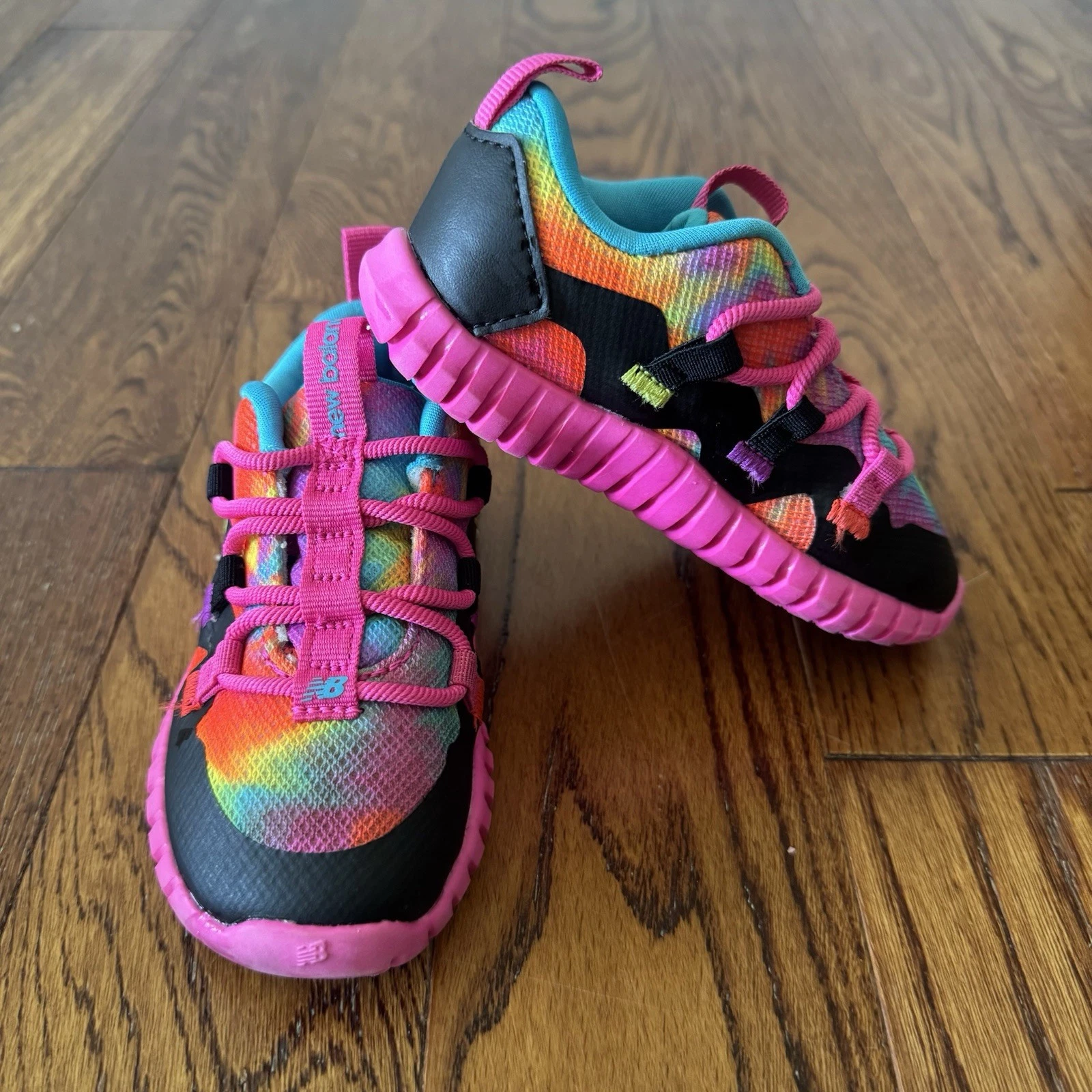 New Balance Kids Playgruv V1 Bungee Sneaker Scarpa Ragazza 7 Rosa Tie Dye Bungee Lace