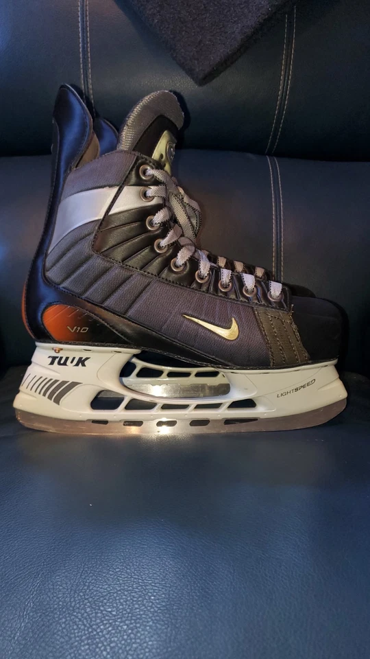 Nike V10 Hockey Skate Foto 4 de 4