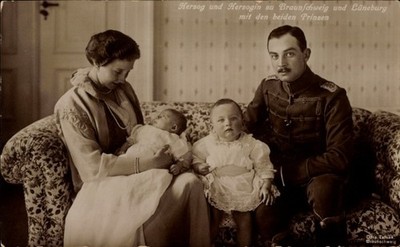 Ak Herzog Ernst August zu Braunschweig und Lüneburg, Viktoria... - 4528643