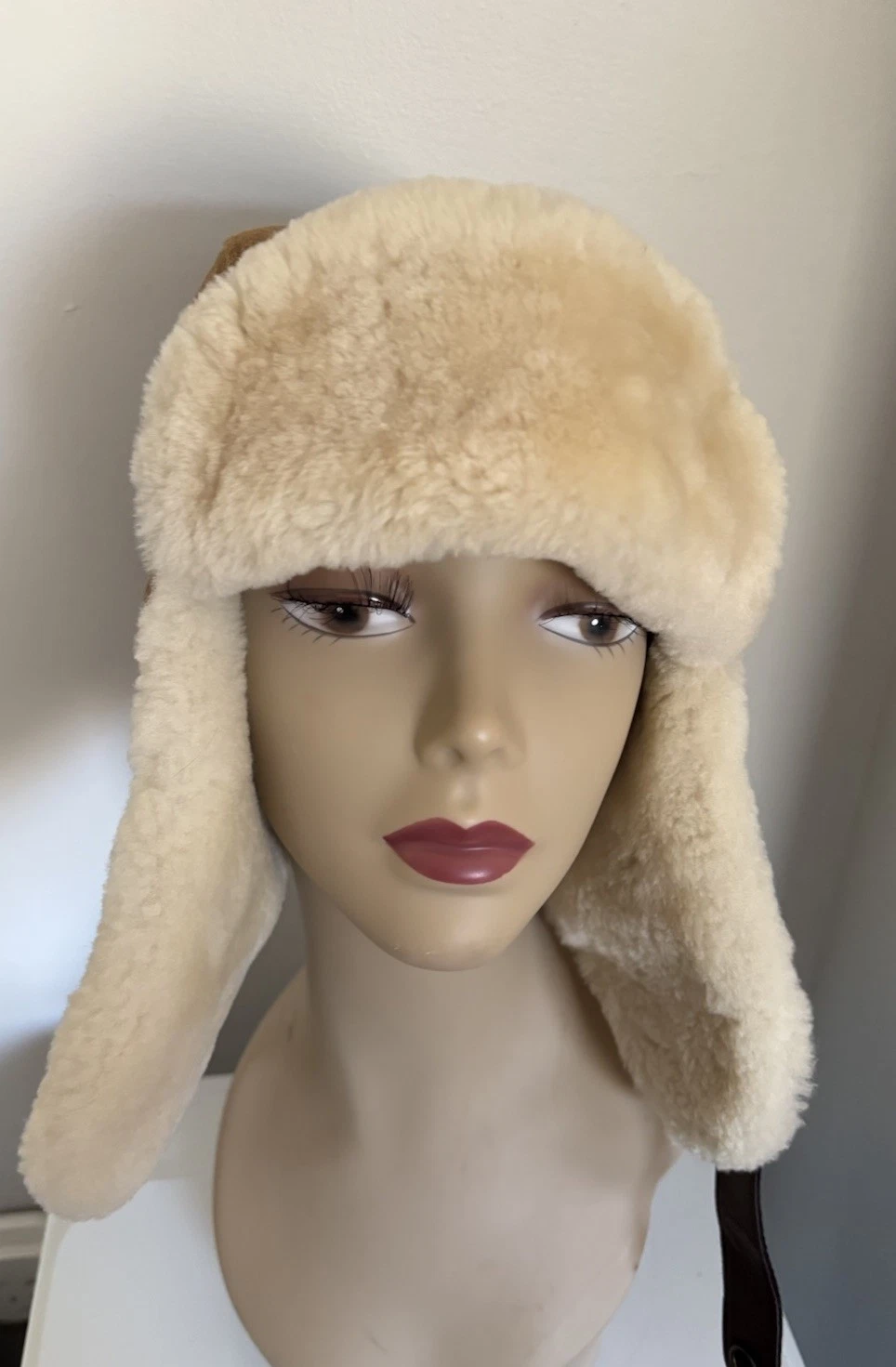 Ugg Sheepskin Small/Medium Winter Trapper Hat/Cap Cozy Gorpcore