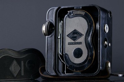 Caméra Cinéma Eumig C2 9,5 Mm – Objectif Trioplan 20mm F/2.8, Collection, Pour Pièces
