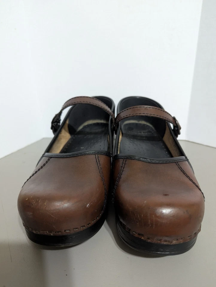 Zapatos Dansko Mary Jane, Talla EU 38 (EE. UU. Talla 8), Cuero Marrón  Foto 2 de 4