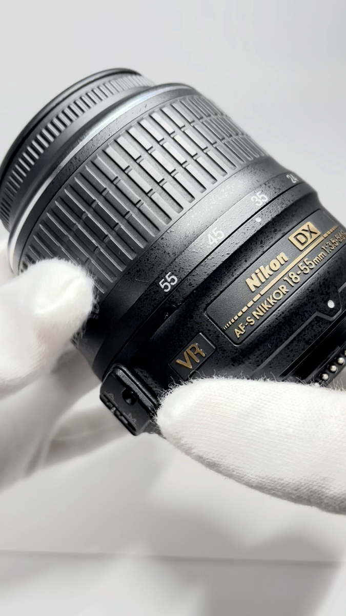 Nikon AF-S DX NIKKOR 18-55mm f/3.5-5.6 G VR Lens [Near Mint] From