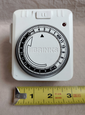 Brinks EZ-DIAL Timer Grounded 1-Outlet Analog Mechanical Indoor 42-1020 *READ*