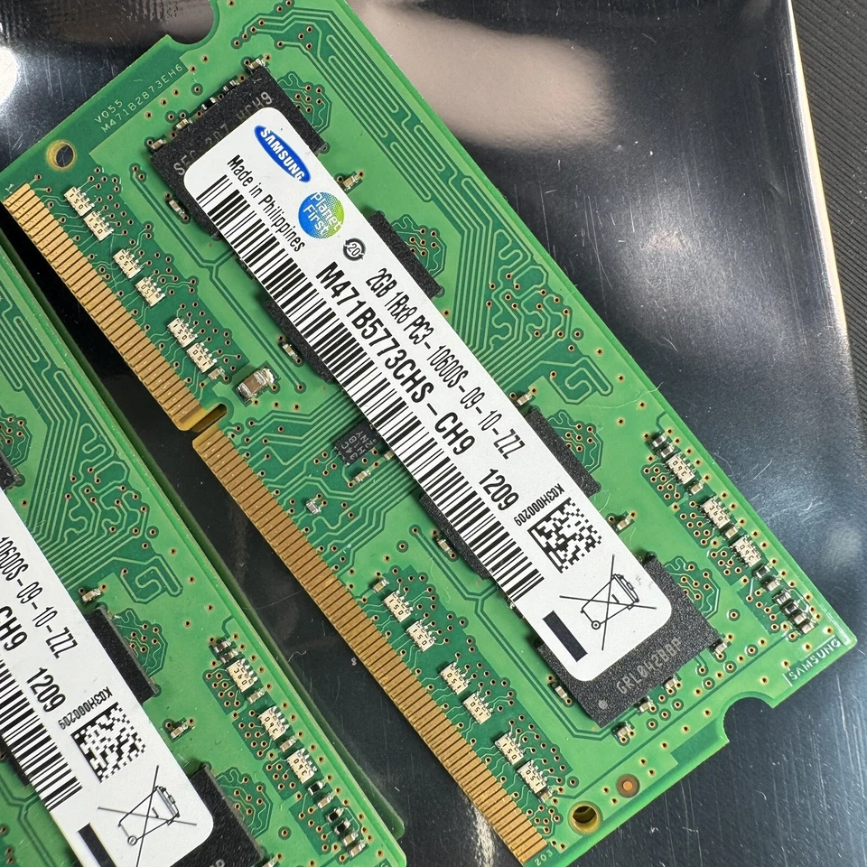 M471B5773CHS-CH9 OEM SAMSUNG LAPTOP MEMORY 2GB (x3) 1RX8 PC3-10600S-09-10-ZZZ - Image 2 of 4