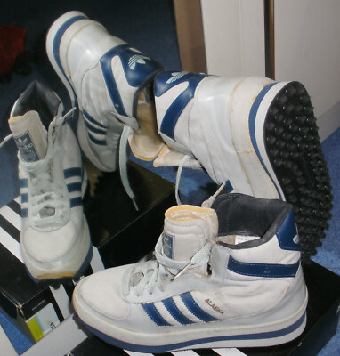 neuer Kinder Winterstiefel Adidas Alaska - für Sammler Gr. 38 = UK 5,5