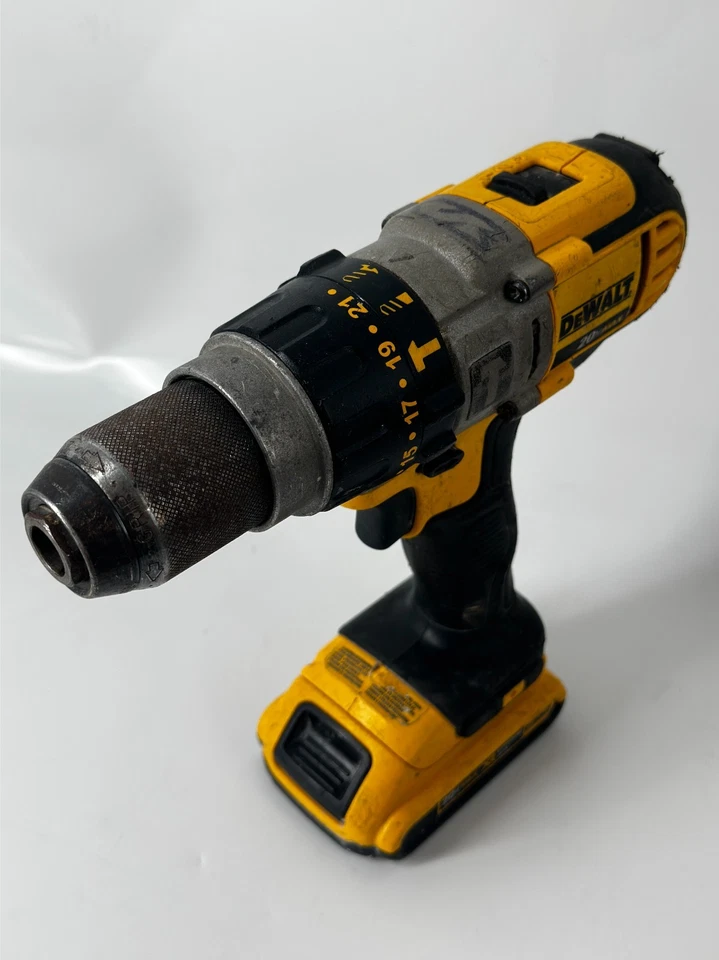 DeWalt DCD985 20V MAX 1/2" (13mm) Cordless Drill Driver - Image 4 of 4
