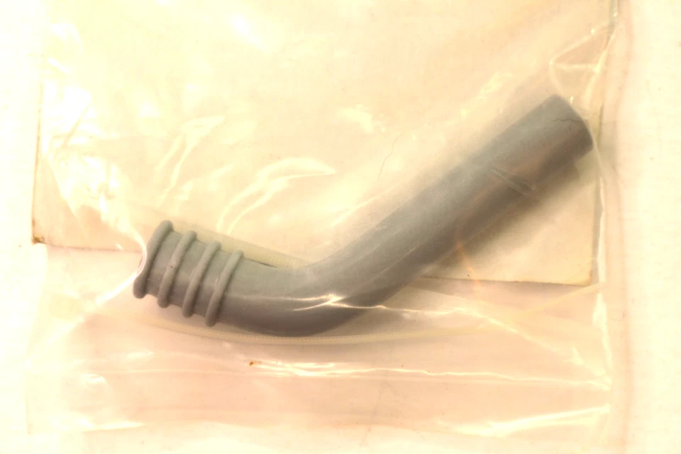 Vintage Hobbico R/C Exhaust Deflector .35-..5.5cu HCAP2150 in Engines New - Image 3 of 4