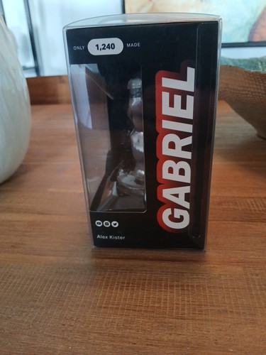 Makeship GABRIEL 006 Mandela Katalog Vinyl Figur Sammlerstück Horror Neu im Karton RAR - Bild 2 von 6