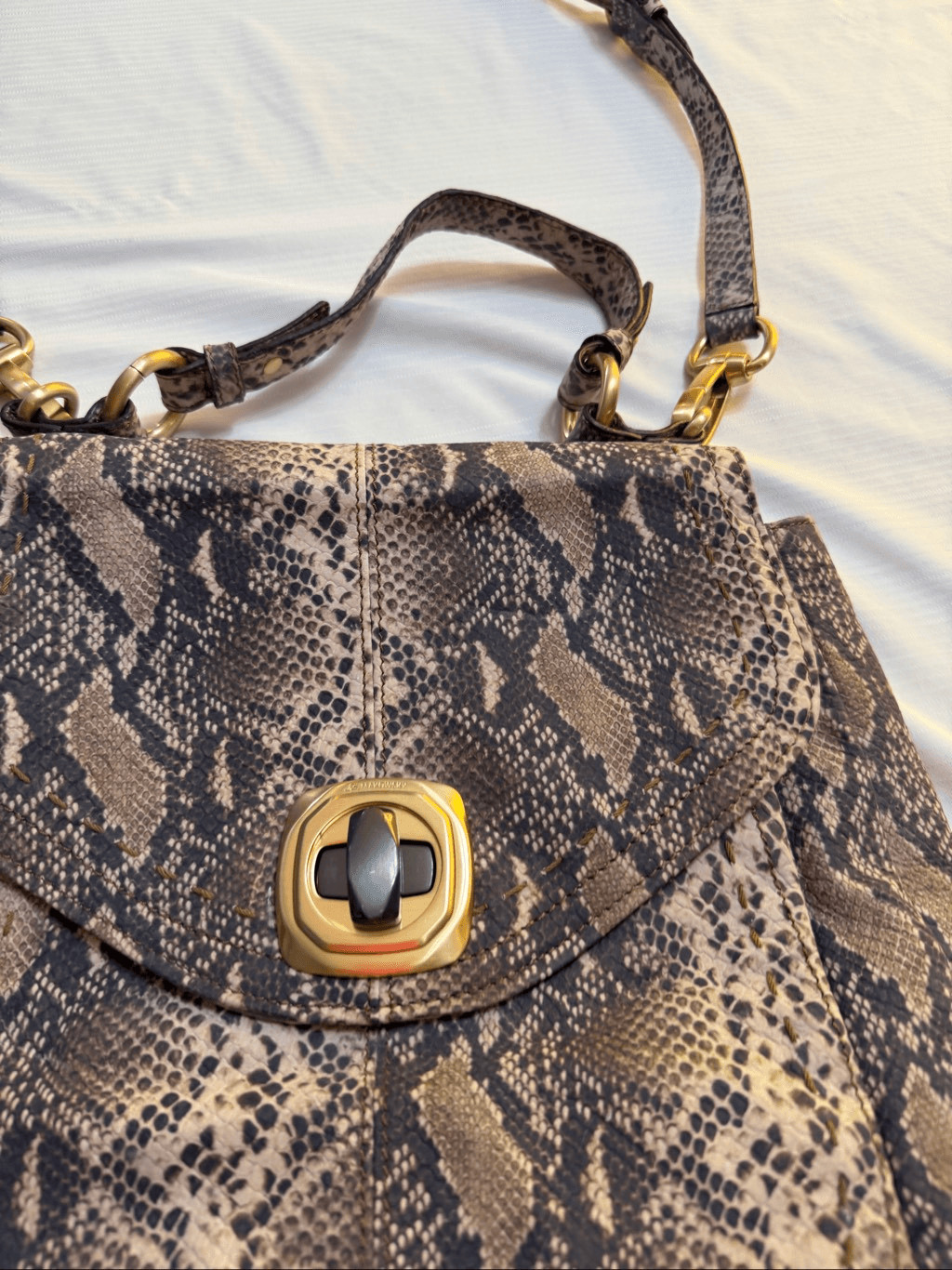 B. Makowsky Python Print Leather Shoulder Bag Han… - image 2
