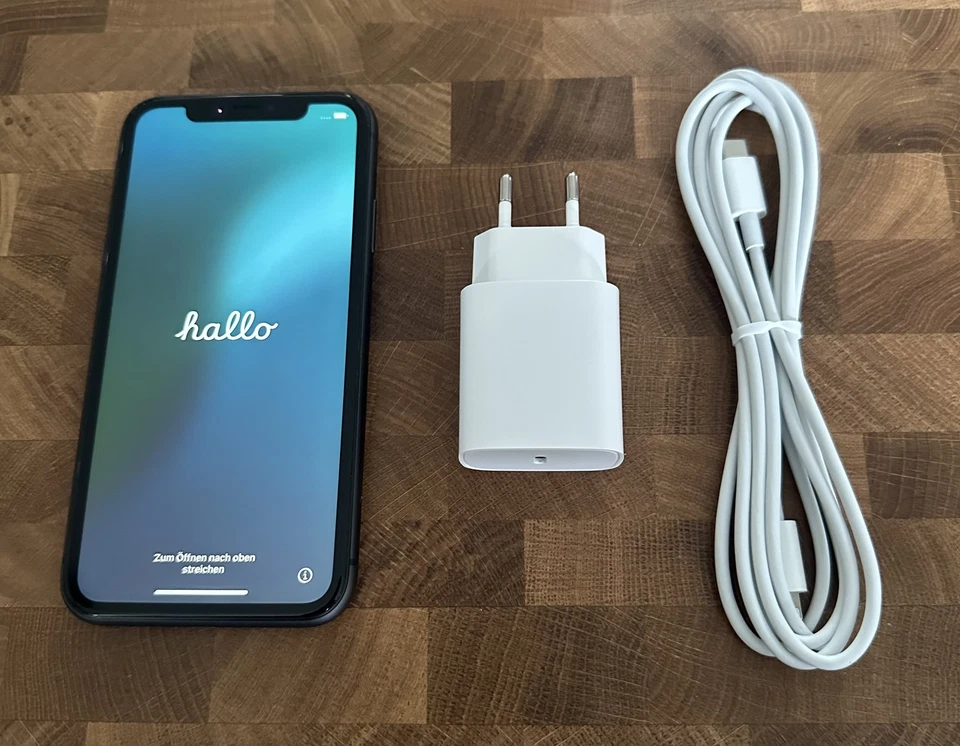 Apple iPhone 11 schwarz 64GB MHDA3ZD/A IOS26 - Bild 2 von 2