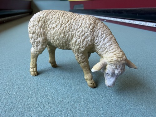 Schleich 1994 Grazing Ewe Figure Farm Sheep Eating 13226 Retired Toy Rare