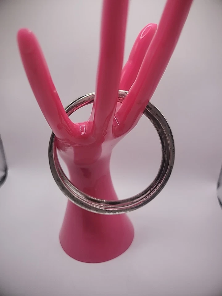 Lote de 3 Pulseras Vintage Chloe Isabel Brazalete Tono Plata Joyería Martillada Foto 3 de 4