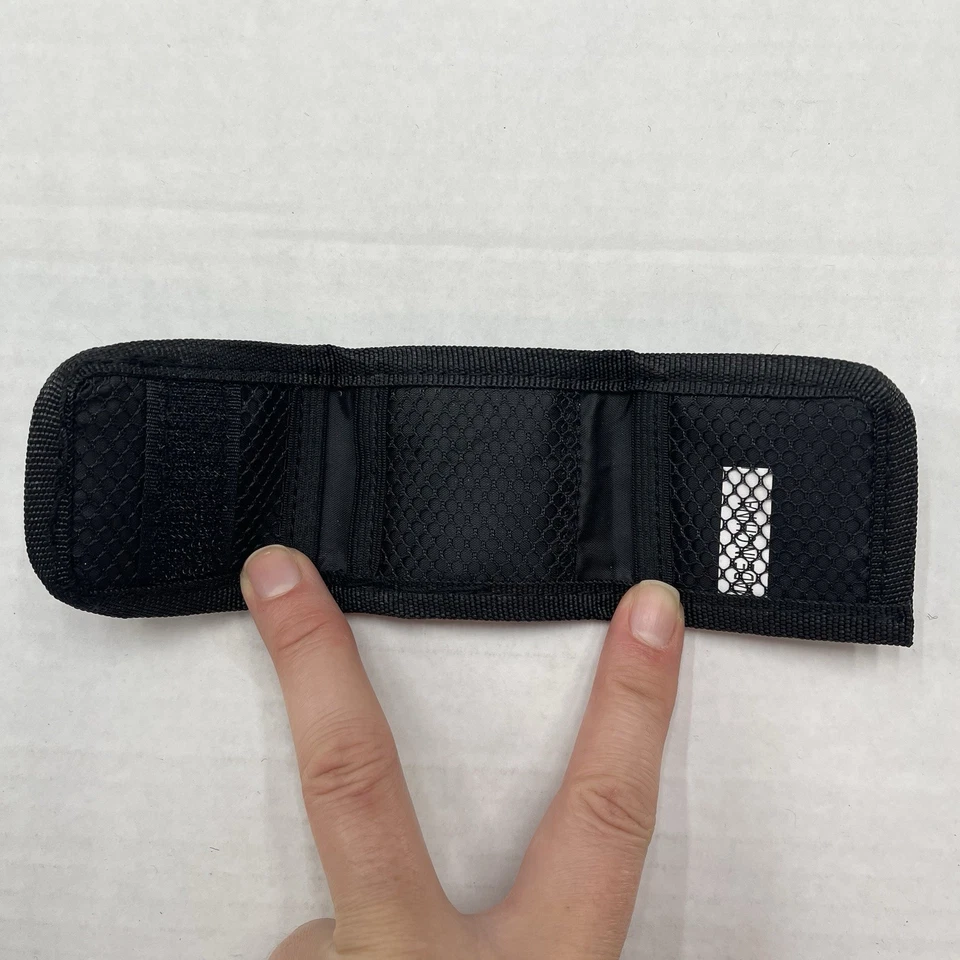 XIT Soft Travel Case Memory Card Storage Wallet Black Foldable SecureDigital - Image 3 of 4