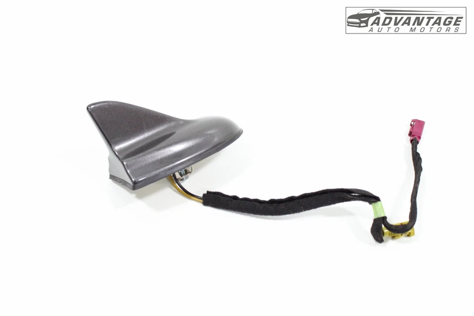 2017-23 DODGE CHALLENGER REAR ROOF EXTERIOR SHARK FIN ANTENNA MODULE & COVER OEM - Image 3 of 4