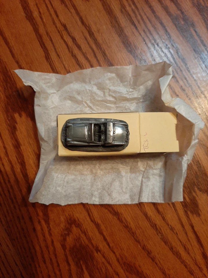 Винтажный Autosculpt олова Triumph TR3 сверху вниз спортивный автомобиль и основание коробка - Изображение 2 из 4