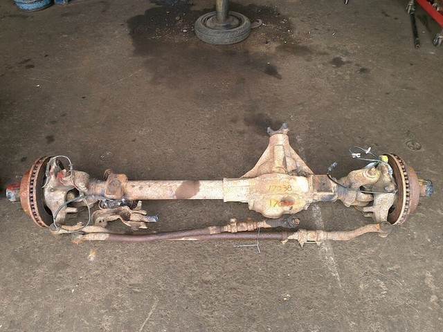 Front Axle 4 Wheel ABS 3.73 Ratio 1999 2000 2001 FORD F250 F350 SRW