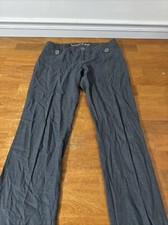 Second Vintage women  s pants size medium gray