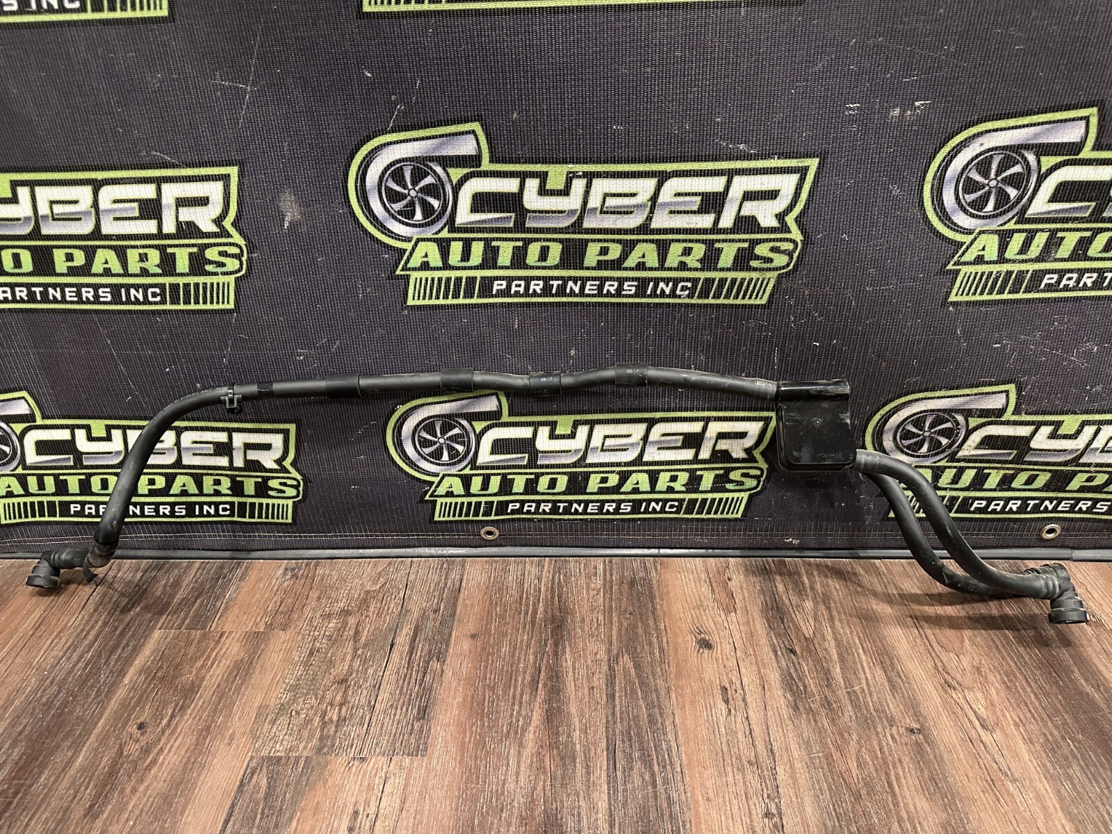 2017-18 AUDI R8 BREATHER LINE HOSE ASSEMBLY OEM 4T7 201 167 C
