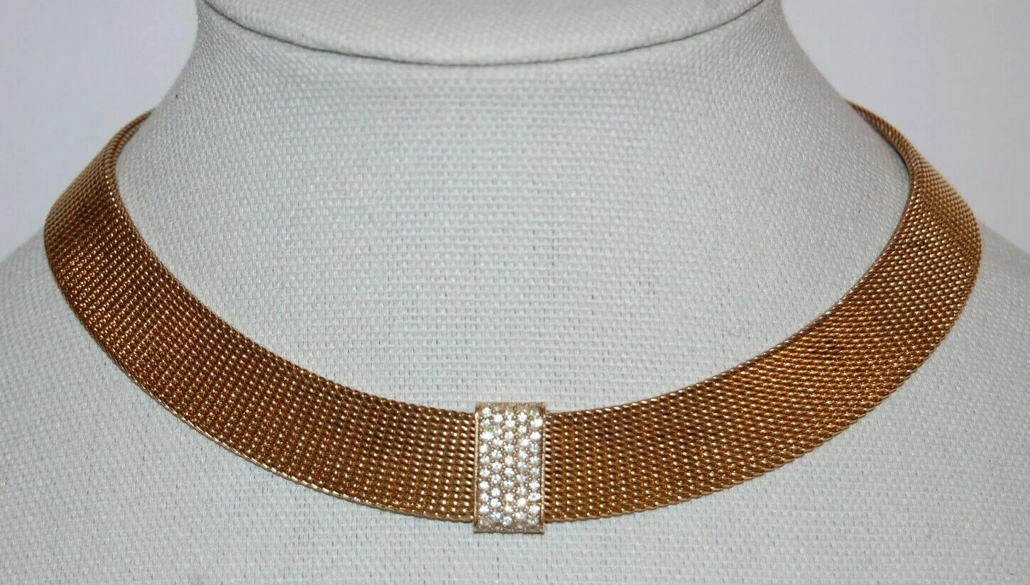 VITAGE CHRISTIAN DIOR ALLEMAGNE PAVÉ BAR SUR COLLIER COLLIER COLLIER EN MAILLE DORÉE