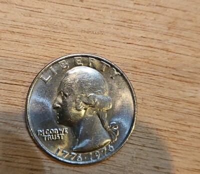 U.S. Mint 1776-1976 Bicentennial Quarter NO MINT MARK