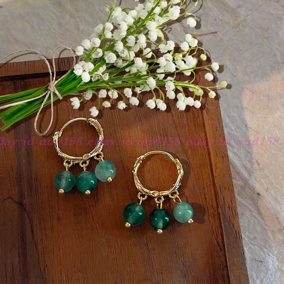 Natural Green Jade Round Gemstone Beads Gold Leverback