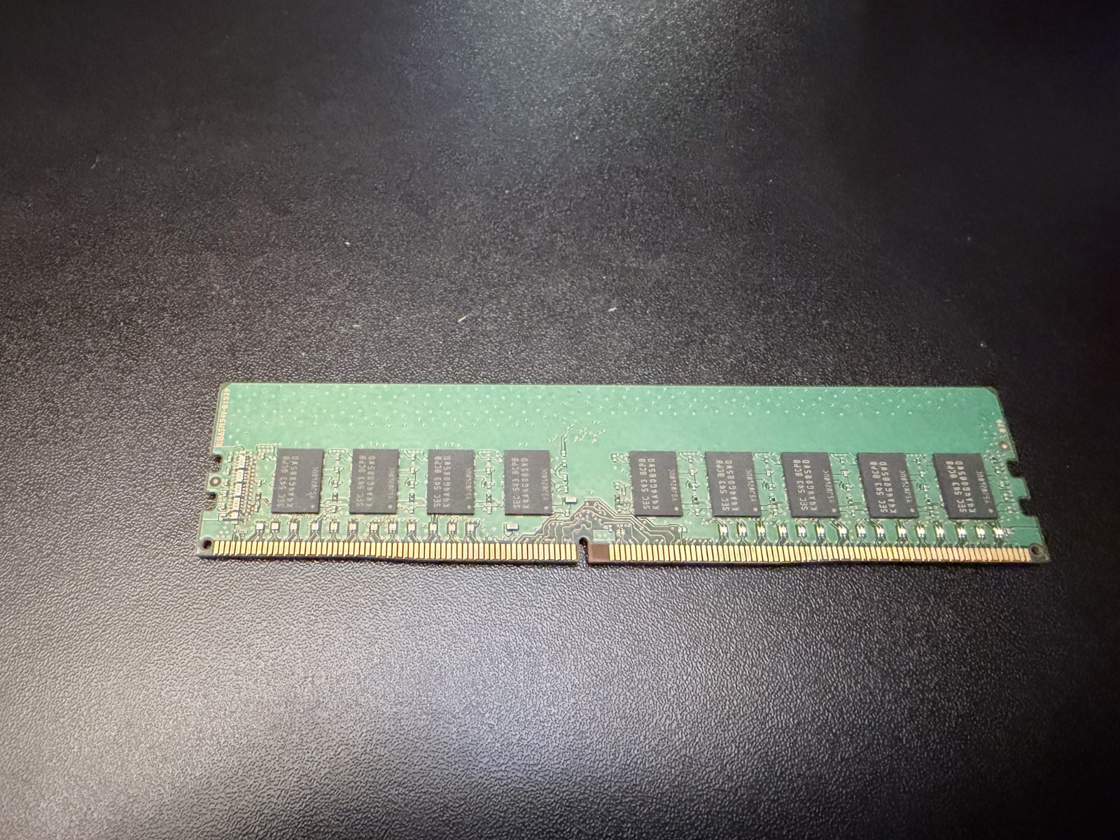 как выглядит Samsung 8GB 2Rx8 PC4-2133P RDIMM ECC REG Registered Server Memory RAM фото