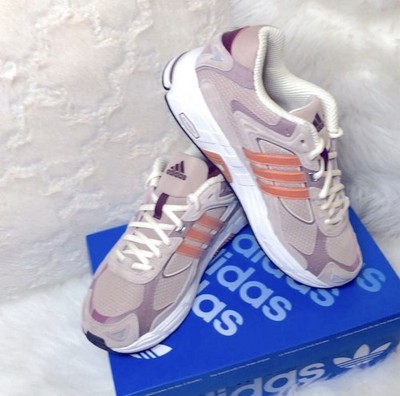 Women s Size 9 - Adidas Response CL Taupe Hazy Copper