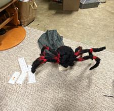 Spirit Halloween 2011 Jumping Spider Animatronic