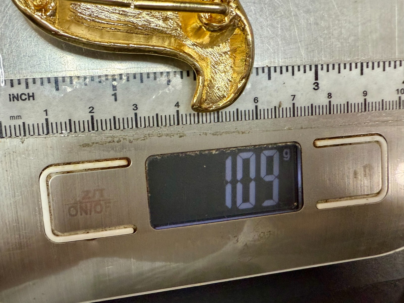 Abstract Swirl Curled Interlocking Two Piece Vint… - image 9