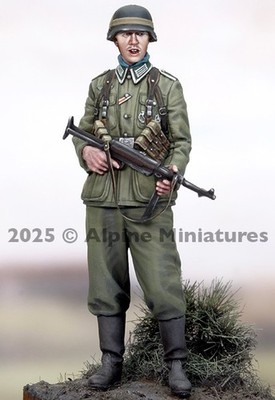 ALPINE MINIATURES 35330 1/35 German Grenadier NCO