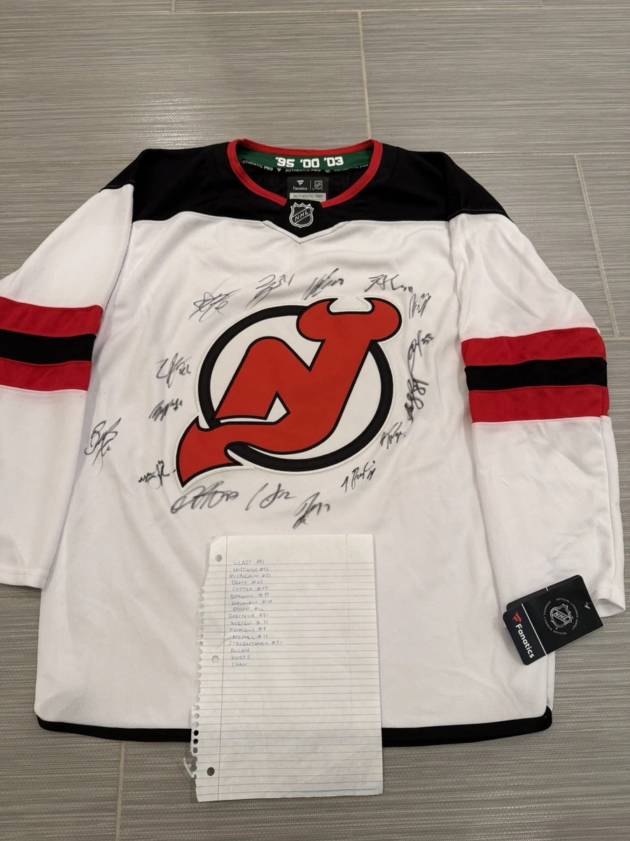 25+ New Jersey Devils NHL Original Autographed Jerseys for sale