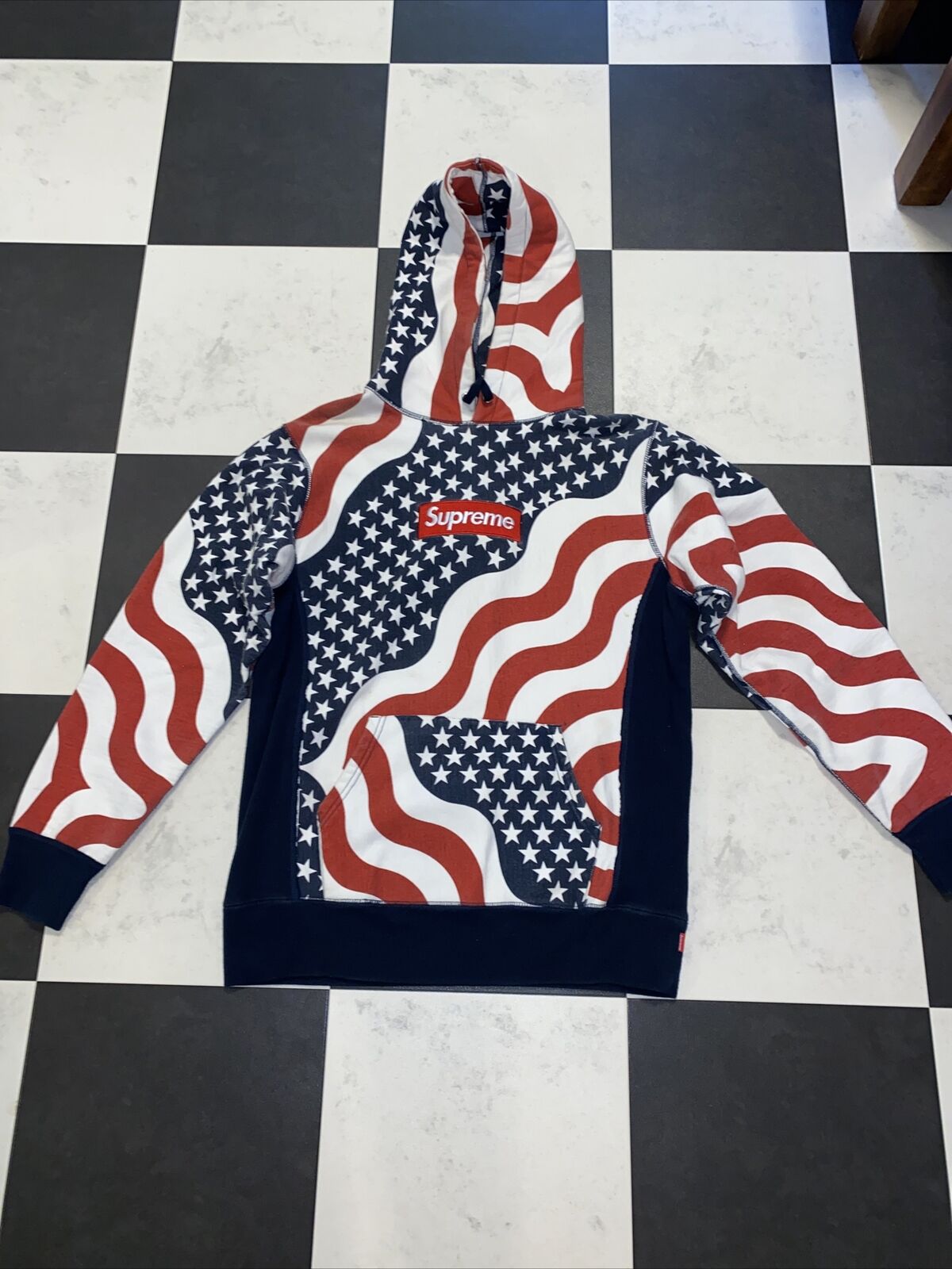 Supreme Supreme American Flag box logo hoodie