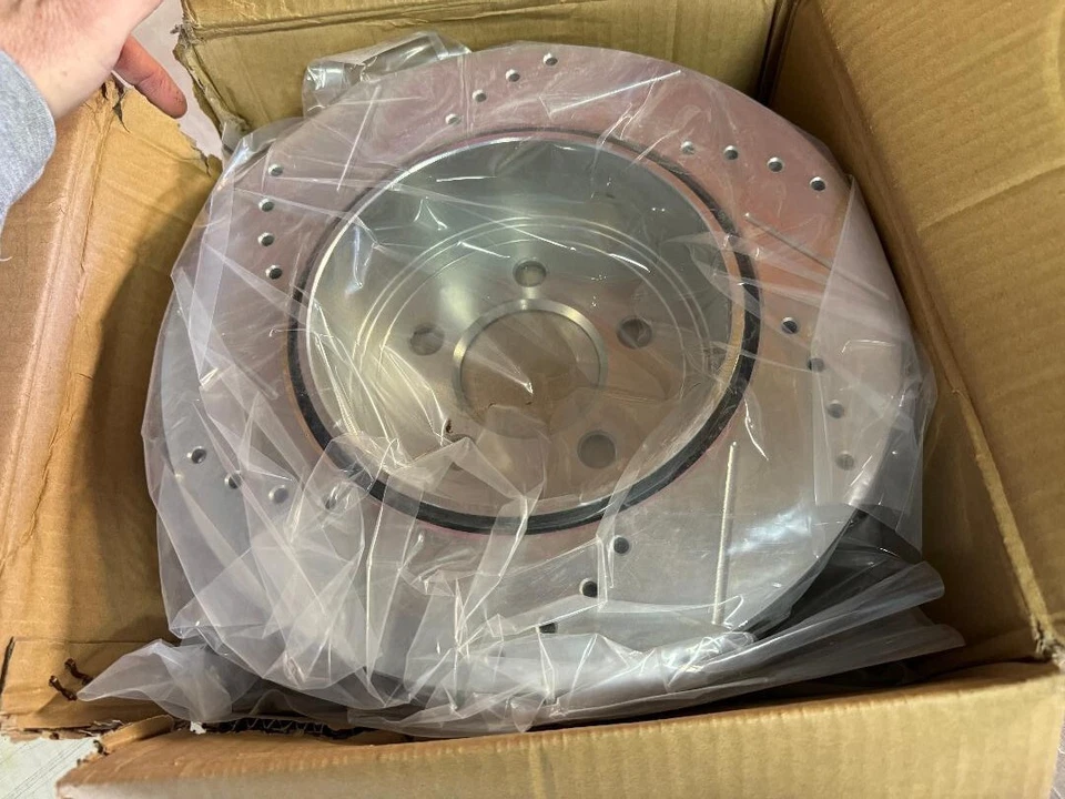 CARGADOR/CHALLENGER ROTORES DE FRENO TRASEROS RANURADOS/TALADRADOS POWERSTOP AR8362XL Foto 2 de 4