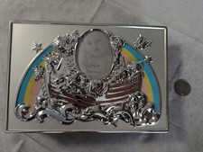 Lenox Baby Noah  s Ark Photo Album Silver Tone Holds 80 4" x 6" Pictures.