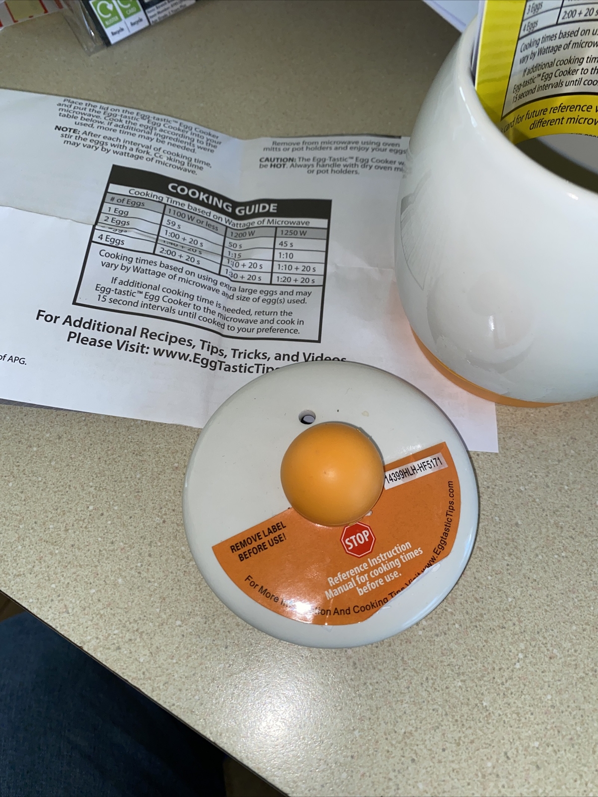 EggTastic Ceramic Microwave Egg Cooker for Eggs With Instructions NO