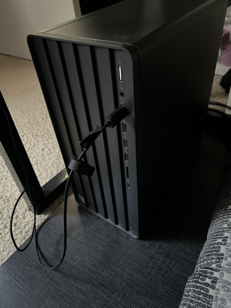 【中古】 hp Envy Desktop TE01-0034 intel Core i7 16GB メモリ - 512GB ソリッドステートドライブ - ナイトフォールブラック HP Envy Desktop (TE01-0034) Intel Core i7 16GB Memory - 512GB