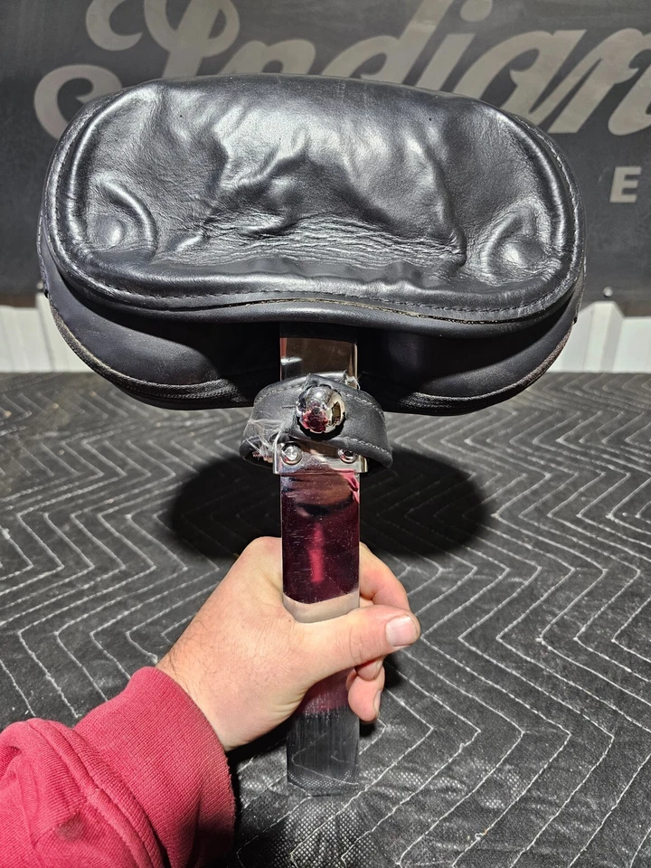 Almohadilla respaldo conductor Indian Motorcycle 2879542-VBA Foto 4 de 4