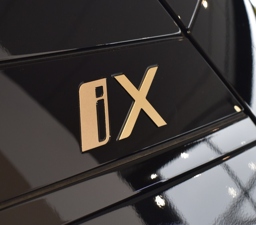 PLATTES BMW IX M40 M50 M60 SPORT BUSINESS FIRST CLASS BRONZE 