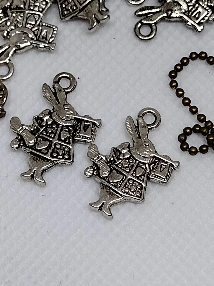 Lote artesanías Alicia en el País de las Maravillas Foto 3 de 4