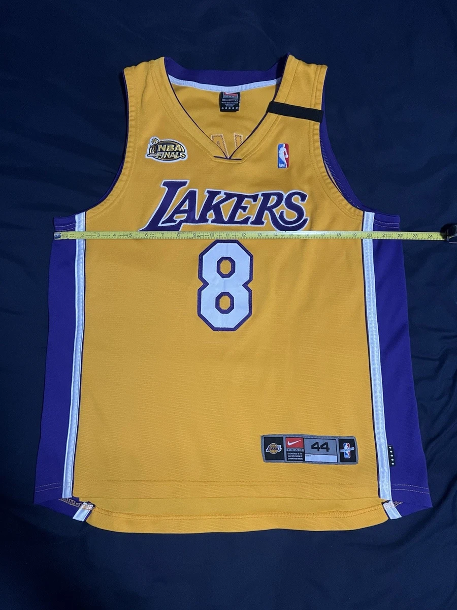 Preços baixos em Nike Los Angeles Lakers Tamanho 44 Roupas e
