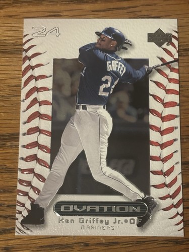 Ken Griffey Jr. #31 2000 Upper Deck Ovation card